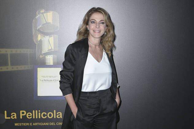 June 14, 2022, Rome, Italy: Claudia Gerini attends the red carpet of La pellicola d oro 2022 event at Casa del Cinema. Rome Italy - ZUMAs197 20220614_zaa_s197_334 Copyright: xMarioxCartellix