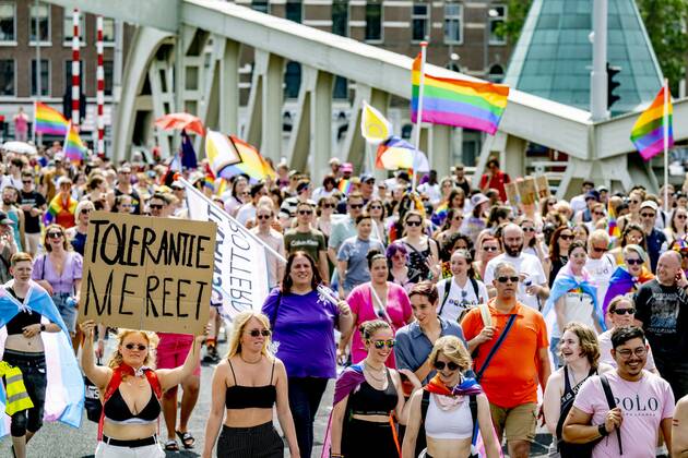 2022 06 18 12 51 24 ROTTERDAM The Pride March traditionally moves through the city during Pink Saturday This year s event will be held in Rotterdam with a march, information market and performances that reflect on the emancipation of the LGBTQ community ANP ROBIN UTRECHT netherlands out belgium out Copyright: xx x450591984x originalFilename: 450591984