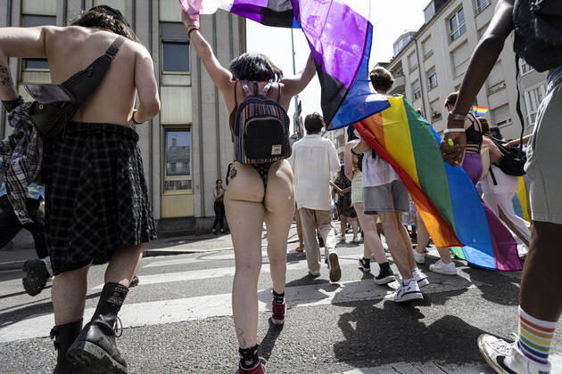 Marche des Fiertes LGBT+ a Strasbourg NEWS: Marche des Fiertes LGBT+, Strasbourg - 18-06-2022 ElyxandroCegarra Panoramic