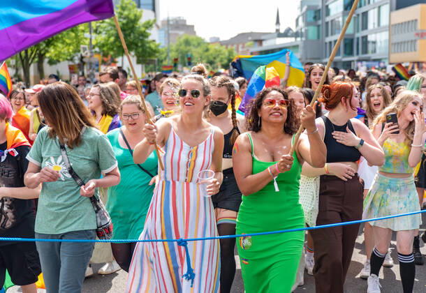 Oldenburg CSD Northwest in Oldenburg, 18 06 2022 Around 9,000 people demonstrated for sexual and gender diversity during Christopher Street Day in Oldenburg CSD Northwest in Oldenburg, 18 06 2022 Copyright: xFabianxSteffens Eibner-Pressefotx EP_FSS