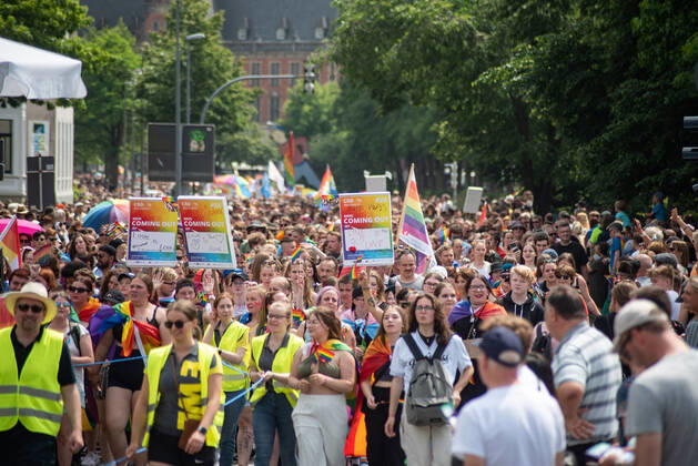Oldenburg CSD Northwest in Oldenburg, 18 06 2022 Around 9,000 people demonstrated for sexual and gender diversity during Christopher Street Day in Oldenburg CSD Northwest in Oldenburg, 18 06 2022 Copyright: xFabianxSteffens Eibner-Pressefotx EP_FSS