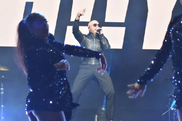 **ARCHIVE** June 18, 2022, New York, USA: Pitbull performs at 103.5 KTU s KTUphoria concert at Northwell Health at Jones Beach Theater in Wantagh, New York.  Copyright: xKylexMazzax