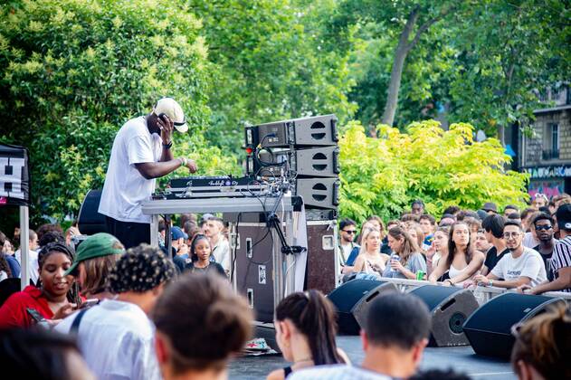 FÃªte de la musique 2022 sur le boulevard du Temple NEWS : FÃªte de la musique 2021 - 21 06 2022 BaptisteAutissier Panoramic