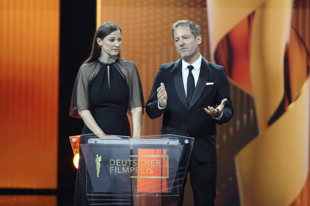German Film Award 2022 Alexandra Maria Lara and Florian Gallenberger at the Lola German Film Award 2022 ceremony at the Palais am Funkturm in Berlin 24 06 2022 Copyright: xEventpressx