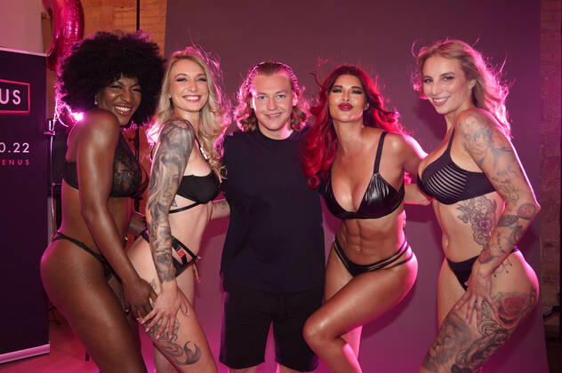 Josy Black, Fiona Fuchs, Ron Bielecki, Micaela Schäfer and Hanna Secret at the Venus 2022 campaign shoot at Inclover Studio Berlin, 27 06 2022 Foto:xT.xBartillax xFuturexImage