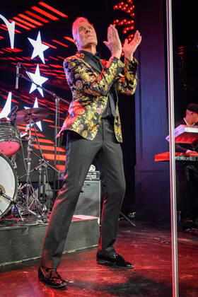 July 4, 2022, Toronto, Ontario, Canada: Martin Fry, lead singer of the English new wave band ABC, performing at a sold out show at El Mocambo in Toronto. Toronto Canada - ZUMAs197 20220704_zaa_s197_204 Copyright: xAngelxMarchinix