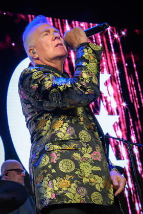 July 4, 2022, Toronto, Ontario, Canada: Martin Fry, lead singer of the English new wave band ABC, performing at a sold out show at El Mocambo in Toronto. Toronto Canada - ZUMAs197 20220704_zaa_s197_208 Copyright: xAngelxMarchinix