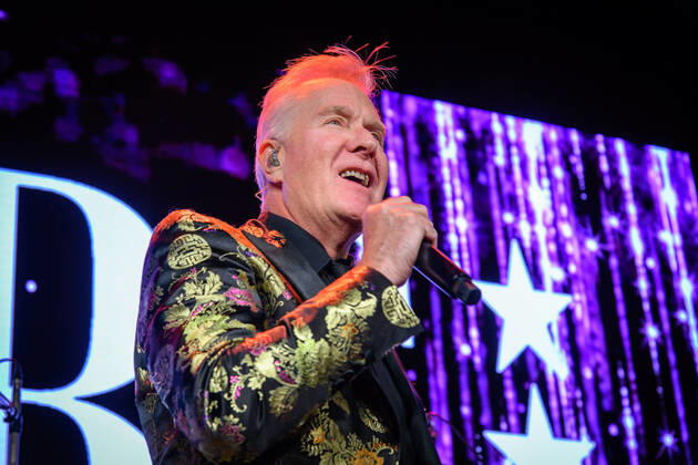 July 4, 2022, Toronto, Ontario, Canada: Martin Fry, lead singer of the English new wave band ABC, performing at a sold out show at El Mocambo in Toronto. Toronto Canada - ZUMAs197 20220704_zaa_s197_210 Copyright: xAngelxMarchinix