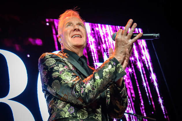 July 4, 2022, Toronto, Ontario, Canada: Martin Fry, lead singer of the English new wave band ABC, performing at a sold out show at El Mocambo in Toronto. Toronto Canada - ZUMAs197 20220704_zaa_s197_213 Copyright: xAngelxMarchinix