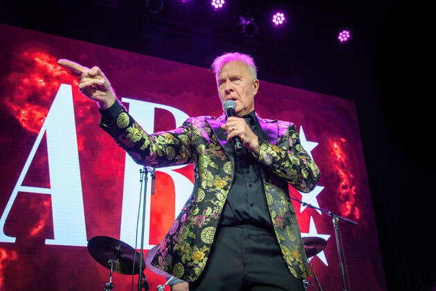July 4, 2022, Toronto, Ontario, Canada: Martin Fry, lead singer of the English new wave band ABC, performing at a sold out show at El Mocambo in Toronto. Toronto Canada - ZUMAs197 20220704_zaa_s197_221 Copyright: xAngelxMarchinix