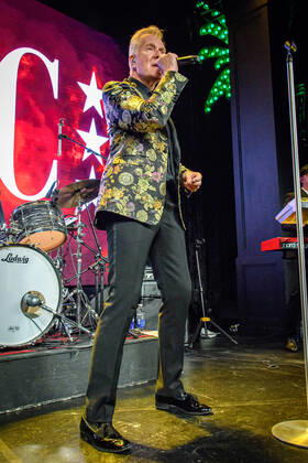 July 4, 2022, Toronto, Ontario, Canada: Martin Fry, lead singer of the English new wave band ABC, performing at a sold out show at El Mocambo in Toronto. Toronto Canada - ZUMAs197 20220704_zaa_s197_225 Copyright: xAngelxMarchinix