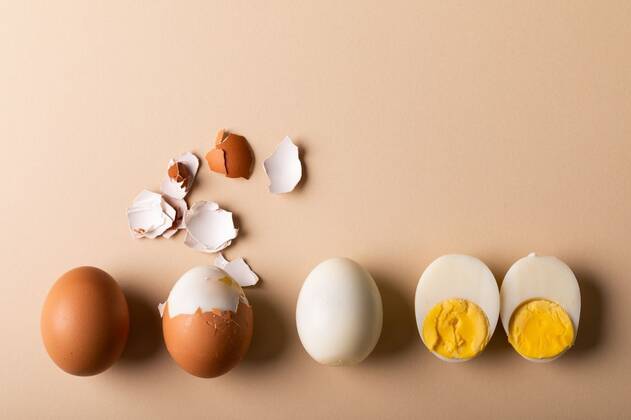 Overhead view of fresh boiled brown and white eggs on pink background with copy space Overhead view of fresh boiled brown and white eggs on pink background with copy space. unaltered, food, healthy eating and organic concept., model released, , property released, Cape Town, South Africa, , 3133172.jpg, overhead view,fresh,boiled,brown,white,egg,pink background,copy space,unaltered,food,healthy eating,organic,concept,healthy,background,natural,closeup,diet,delicious,ingredient,nutrition,fruit,tasty,isolated,vegetarian,sweet,raw,green,meal,freshness,drink,vegetable,design,overhead,view,pink,copy,space,eating