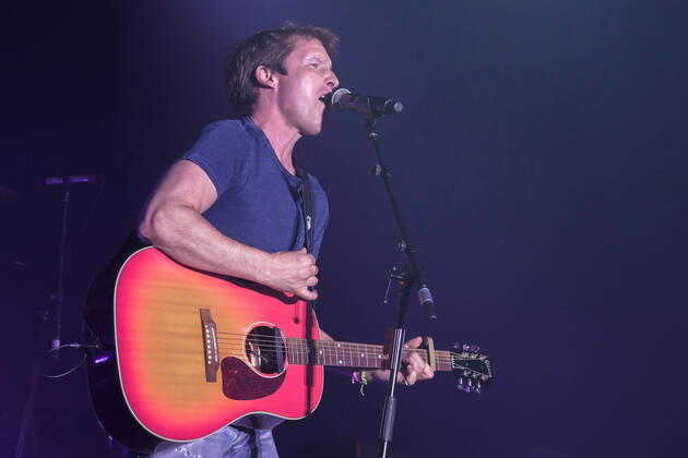 July 8, 2022, Great Tew, Oxfordshire, United Kingdom: English singer, songwriter, musician, and former reconnaissance officer in the lifeguards regiment of the British Army, James Hillier Blunt, professionally known as James Blunt, performs live on stage at Cornbury Festival. Great Tew United Kingdom - ZUMAs197 20220708_zaa_s197_320 Copyright: xDawnxFletcher-Parkx