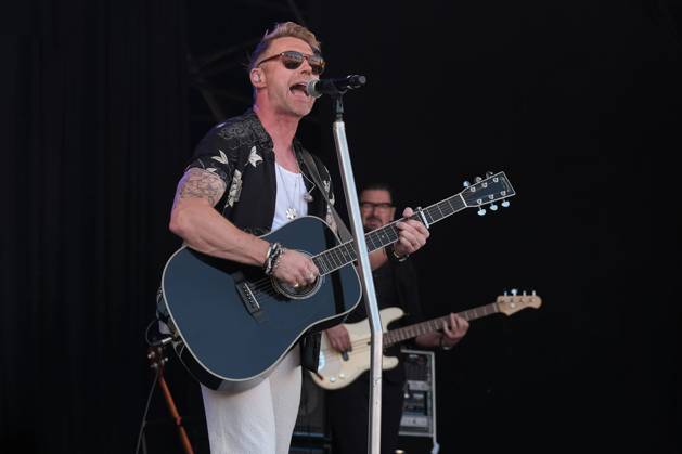 July 10, 2022, Great Tew, Oxfordshire, United Kingdom: Irish-born singer, songwriter, television presenter, and host of the Magic Radio breakfast show, Ronan Patrick John Keating, former member of boy band Boyzone performing live at Cornbury Festival. Great Tew United Kingdom - ZUMAs197 20220710_zaa_s197_311 Copyright: xDawnxFletcher-Parkx