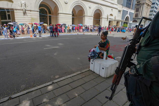Three Days After Protesters Stormed Into President s House In Sri Lanka Thousands of people crowded the capital to take a look into the President s palace three days after protesters stormed into President s house in Colombo, Sri Lanka on July 12, 2022 Colombo Sri Lanka Copyright: xThilinaxKaluthotagex originalFilename: kaluthotage-notitle220712_npydM