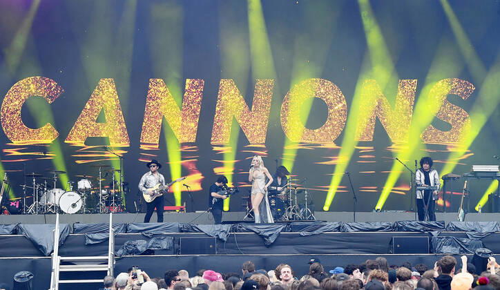 July 11, 2022, Quebec City, Quebec, Canada: Cannons - Michelle Joy, Paul Davis and Ryan Clapham perform during Day 6 of the Festival D ete De Quebec 2022 on the Plains of Abraham on July 11, 2022 in Quebec City, Quebec. Quebec City Canada - ZUMAs181 20220711_zea_s181_020 Copyright: xImagespacex