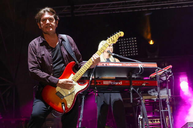 July 15, 2022, Pistoia, Italy: Pistoia, Italy, Piazza Duomo, July 15, 2022, Charlie Burchill ,guitar during Simple Minds - 40 Years of Hits - Music Concert. Pistoia Italy  - ZUMAl164 1013203817st Copyright: xAndreaxMartinix