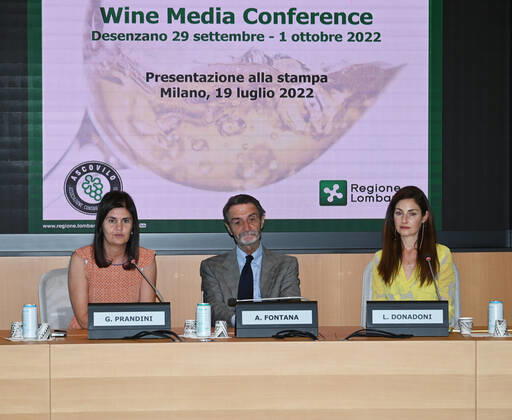 Milan, Italy Wine Media Conference world review dedicated to the communication of wine in Lombardy attended by Attilio Fontana President of the Lombardy Region, Councilor Rolfi of the Lombardy Region together with the president of Ascovilo Giovanna Prandini and the journalist and author Laura Donadoni, in video link from the United States Allan Wright president of the Wine Media Conference. The event will take place in Desenzano del Garda from 27 September to 3 October 2022 In the picture: Giovanna Prandini president Ascovilo, Attilio Fontana President of the Lombardy Region, Laura Donadoni during the event presentation  Copyright: xNickxZonnax xipa-agency.netx xNickxZonnax