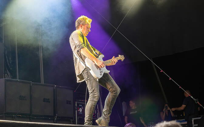 Loerrach Loerrach, Stimmen Festival 2022, 24 07 2022 Guitarist Simon McBride with the British rock band Deep Purple Deep Purple during the performance of the band on Thursday, 24 07 2022 at the Stimmen Festival The Stimmen Festival 2022 in Loerrach. Copyright: xEibner-Pressefoto ThomasxHeßx EPS_THS