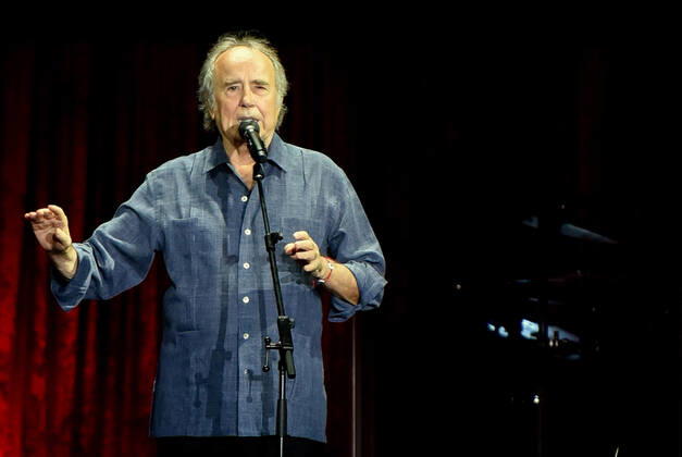 July 29, 2022, Sitges, Barcelona, Spain: The Spanish singer-songwriter and poet Joan Manuel Serrat (78), performs at Jardines de Terramar in Sitges, before 2100 people with a Sold Out at the box office in one of the concerts that is part of his tour of farewell, The vice of singing, 1965-2022 Sitges Spain - ZUMAs197 20220729_zaa_s197_191 Copyright: xRamonxCostax