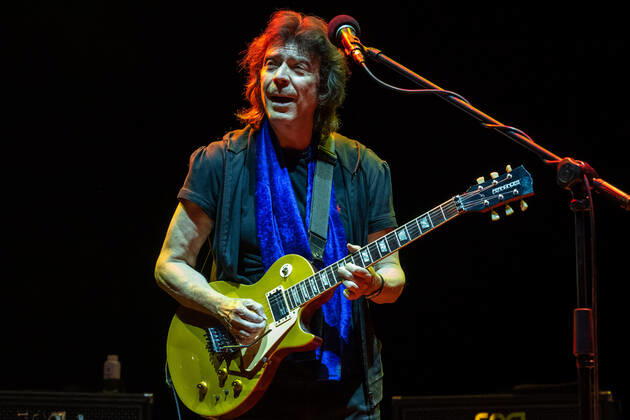 Concert of Steve Hackett, legendary guitarist of Genesis with Genesis revisited - Second out + More!Concert in Rome on 30.07.2022. Band: Steve Hackett - guitars, Roger King - keyboards Craig Blundell - drums, percussion and voice Rob Townsend - sax, flaute and percussion Jonas Reingold - bass and guitars Nad Sylvan - voice join the band Amanda Lehmann voice and guitars  Copyright: xClaudioxEnea SportReporterx xipax xLivexMediax