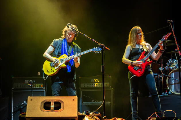 Concert of Steve Hackett, legendary guitarist of Genesis with Genesis revisited - Second out + More!Concert in Rome on 30.07.2022. Band: Steve Hackett - guitars, Roger King - keyboards Craig Blundell - drums, percussion and voice Rob Townsend - sax, flaute and percussion Jonas Reingold - bass and guitars Nad Sylvan - voice join the band Amanda Lehmann voice and guitars  Copyright: xClaudioxEnea SportReporterx xipax xLivexMediax