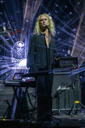 Concert of Steve Hackett, legendary guitarist of Genesis with Genesis revisited - Second out + More!Concert in Rome on 30.07.2022. Band: Steve Hackett - guitars, Roger King - keyboards Craig Blundell - drums, percussion and voice Rob Townsend - sax, flaute and percussion Jonas Reingold - bass and guitars Nad Sylvan - voice join the band Amanda Lehmann voice and guitars  Copyright: xClaudioxEnea SportReporterx xipax xLivexMediax