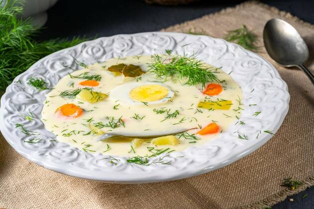  Dill soup with egg and fresh dill, Dill soup with egg and fresh dill, 04.06.2020 15:53:18, Copyright: xDar1930x Panthermedia28502177.jpg