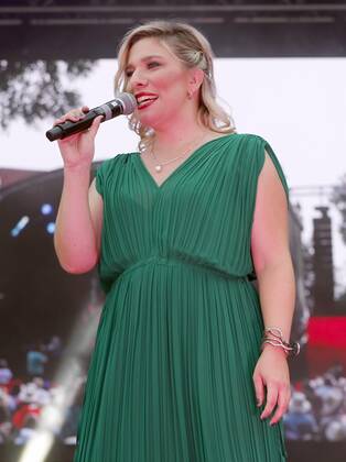 Laura Wilde at the Schlager Radio Schlager Hammer Tour 2022 in Oranienburg
