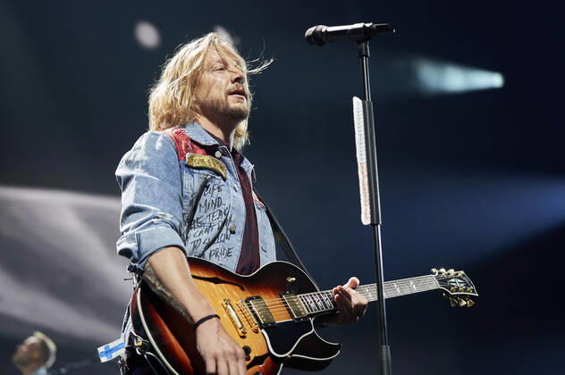 Samu Haber of Sunrise Avenue live at a concert of the Thank You For Everything The Final Tour at ZAG Arena Hannover, 14 08 2022 Foto:xU.xStammx xFuturexImage