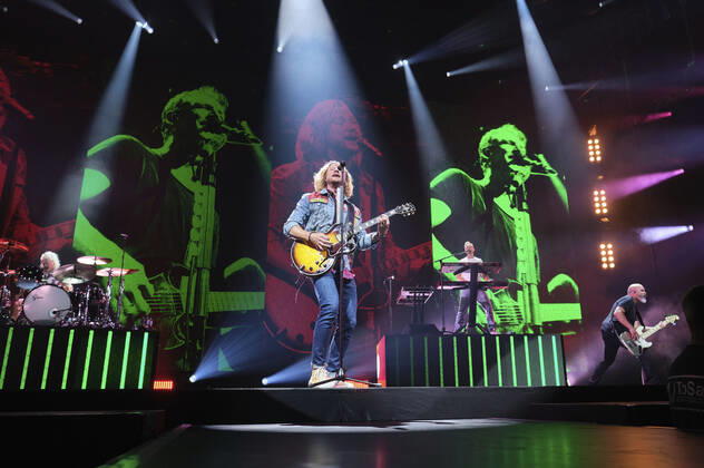 Sami Osala, Samu Haber, Osmo Ikonen and Raul Ruutu of Sunrise Avenue live at a concert of the Thank You For Everything The Final Tour at ZAG Arena Hannover, 14 08 2022 Foto:xU.xStammx xFuturexImage