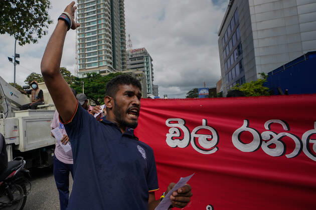 Sri Lanka Political Unrest Police use water canon and tear gas to disperse sri lankan university students during a demonstration. August 18, 2022 Colombo, Sri Lanka Colombo Sri Lanka  Copyright: xThilinaxKaluthotagex originalFilename: kaluthotage-notitle220818_npYV6