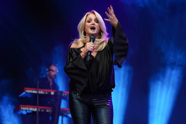Bonnie Tyler in Worms at the Jazz Joy Festival 21 08 2022 The British pop and rock singer Bonnie Tyler at the Jazz Joy Festival in Worms Worms Jazz Joy Rheinland Pfalz