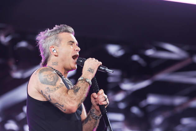 27.08.2022, Munich, GER, Bavaria Sounds, Munich, ROBBIE WILLIAMS, pictured Robbie Williams, concert,