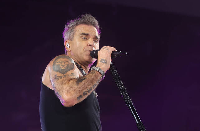 27.08.2022, Munich, GER, Bavaria Sounds, Munich, ROBBIE WILLIAMS, pictured Robbie Williams, concert,