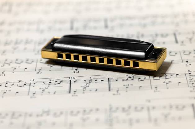 sheet music,mouth harmonica,sheet musics,harmonicas 3ro-hot