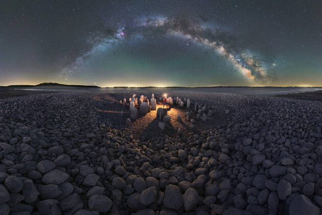 night sky,megalith,dolmen,night skies,megaliths,dolmens 539-i4v ,model released, Symbolfoto