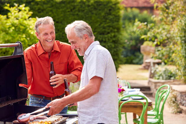 beer,broiling,barbecue,friends,beers,barbecues,friend mmq-12tc ,model released, Symbolfoto