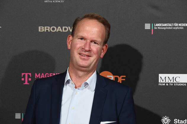 Stefan Löcher, head of the Cologne Lanxess Arena comes to the evening event on the occasion of the jury session for the international Emmy Award 2022 Semi Final round of Judging of the international Emmy Awards at Arff Castle