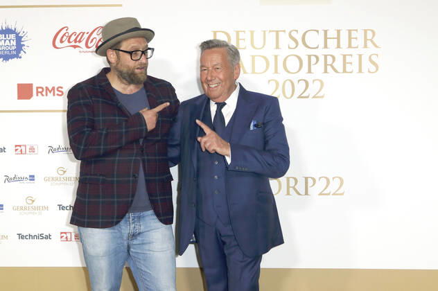 Gregor Meyle and Roland Kaiser at the German Radio Awards 2022 at Schuppen 52 Hamburg, 08 09 2022 Foto:xC.xTamckex xFuturexImage