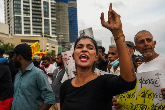 Protest In Colombo, Sri Lanka Anti-government protesters are chanting slogans at Galle Face. September 09, 2022 Colombo, Sri Lanka. This protest was held to demand the release of the activists who were imprisoned in the recent protests and to remember all those who died or were disabled during the recent protests. Apart from this, their main slogans were to demand not to increase the prices of goods. Colombo Sri Lanka Copyright: xThilinaxKaluthotagex originalFilename: kaluthotage-notitle220909_npYiN