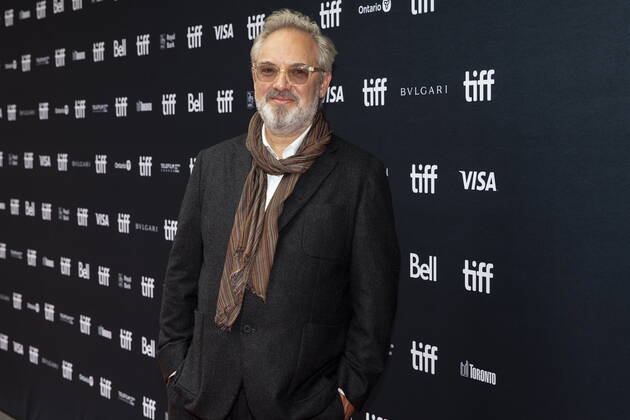 September 12, 2022, Toronto, ON, CAN: Sam Mendes arrives on the red carpet for Empire of Light at the Toronto International Film Festival in Toronto on Monday September 12, 2022. Toronto CAN  - ZUMAc35_ 20220912_zaf_c35_079 Copyright: xChrisxYoungx