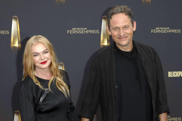 Inga Humpe with partner Tommi Eckart of 2raumwohnung at the German Television Award 2022 The Night of the Creatives at Studio Ehrenfeld Cologne, 13 09 2022 Foto:xR.xSchmiegeltx xFuturexImage