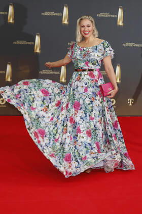 The German Television Award 2021 Ruth Moschner on the red carpet at the award ceremony The German Television Award The TV highlights of the year on September 14 at MMC Studios Cologne Copyright: xEventpressxGolejewskix