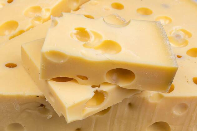  special and tasted emmental cheese, Fresh emmental cheese for cooking or eating, Fresh emmental cheese for cooking or eating, 25.07.2022, Copyright: xventdusudx Panthermedia31649057.jpg