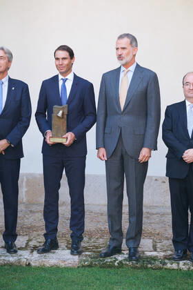 The King Presents The V Edition Of The camino Real Award To Rafa Nadal King Felipe VI presents the Camino Real Award to tennis player Rafael Nadal , during its fifth edition, at the auditorium of the University of Alcala, on 20 September, 2022 in Alcala de Henares, Madrid, Spain Madrid Spain  Copyright: xOscarxGonzalezx originalFilename: gonzalez-notitle220920_np8Pu