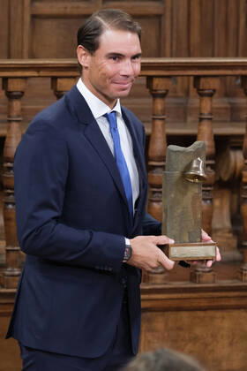 The King Presents The V Edition Of The camino Real Award To Rafa Nadal King Felipe VI presents the Camino Real Award to tennis player Rafael Nadal , during its fifth edition, at the auditorium of the University of Alcala, on 20 September, 2022 in Alcala de Henares, Madrid, Spain Madrid Spain  Copyright: xOscarxGonzalezx originalFilename: gonzalez-notitle220920_npQN6