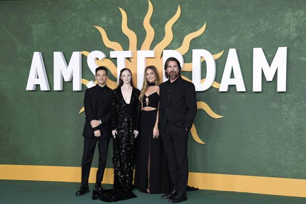 Rami Malek, Andrea Riseborough, David O Russell, Margot Robbie and Christian Bale at the European premiere of the feature film Amsterdam at the Odeon Leicester Square London, 21 09 2022 Foto:xS.xVasx xFuturexImage