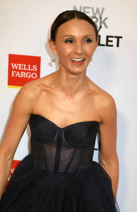 September 28, 2022, New York City, New York, USA: Socialite GEORGINA BLOOMBERG attends the New York City Ballet 2022 Fall Fashion Gala held at the David H. Koch Theater at Lincoln Center. New York City USA - ZUMAk03_ 20220928_zaf_k03_147 Copyright: xNancyxKaszermanx