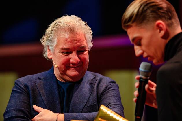 2022 10 10 14 22 00 UTRECHT Singer Rene Froger receives the Buma NL Award in the category Most Successful Single from Mart Hoogkamer in TivoliVredenburg ANP LEVIN DEN BOER netherlands out belgium out Copyright: xx x456029193x originalFilename: 456029193